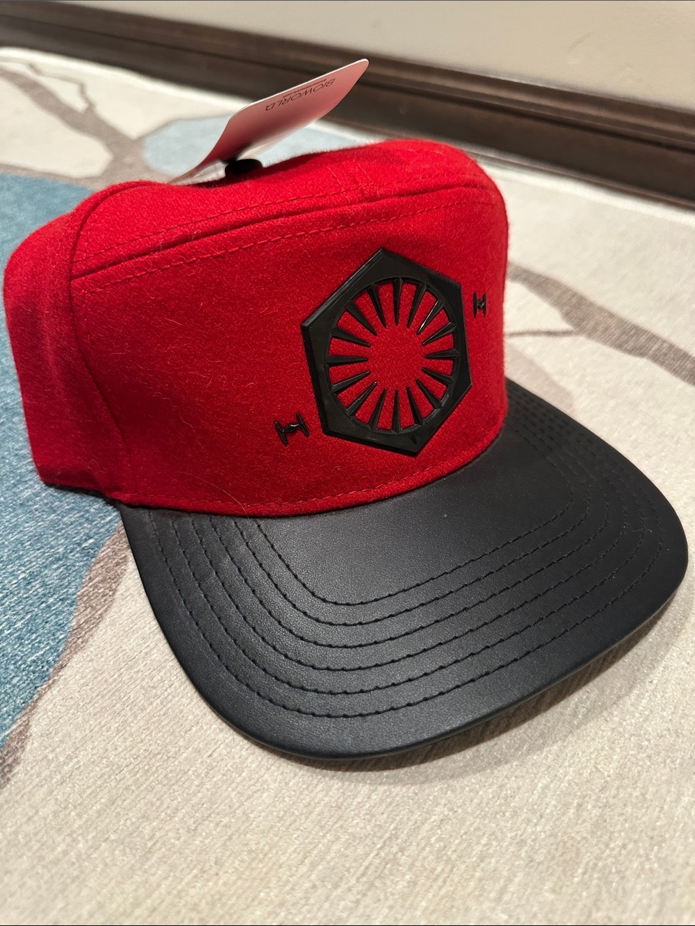 Star Wars Red & Black First Order Flat Brim SnapBack Hat NWT 🖤